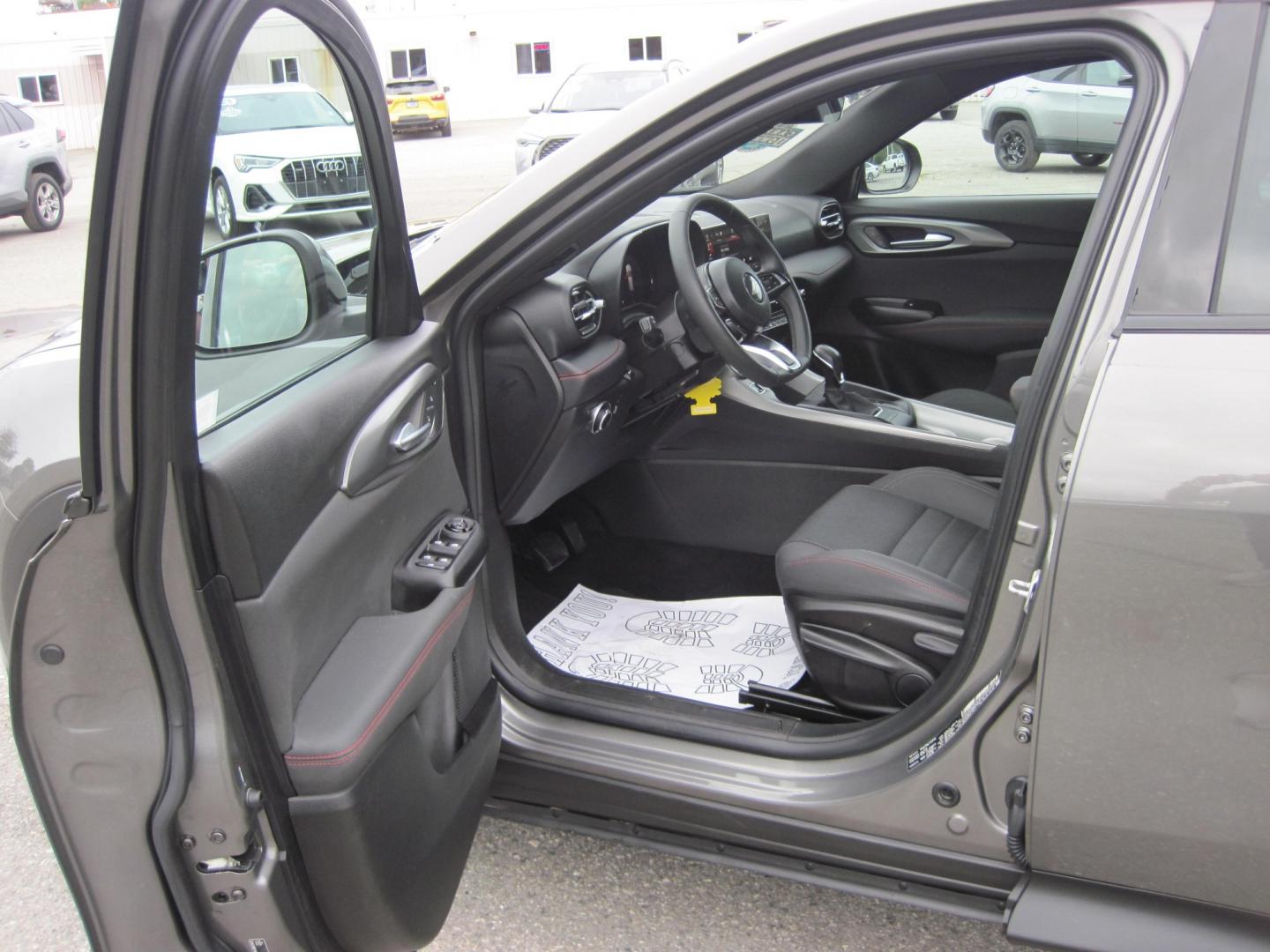 2024 gray /black Dodge Hornet GT (ZACNDFAN2R3) with an 2.0L L4 DOHC 16V engine, 9A transmission, located at 9530 Old Seward Highway, Anchorage, AK, 99515, (907) 349-3343, 61.134140, -149.865570- Photo#9
