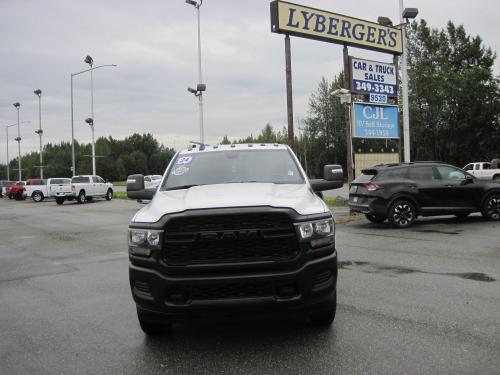 2024 RAM 2500 Tradesman Crew Cab 4WD