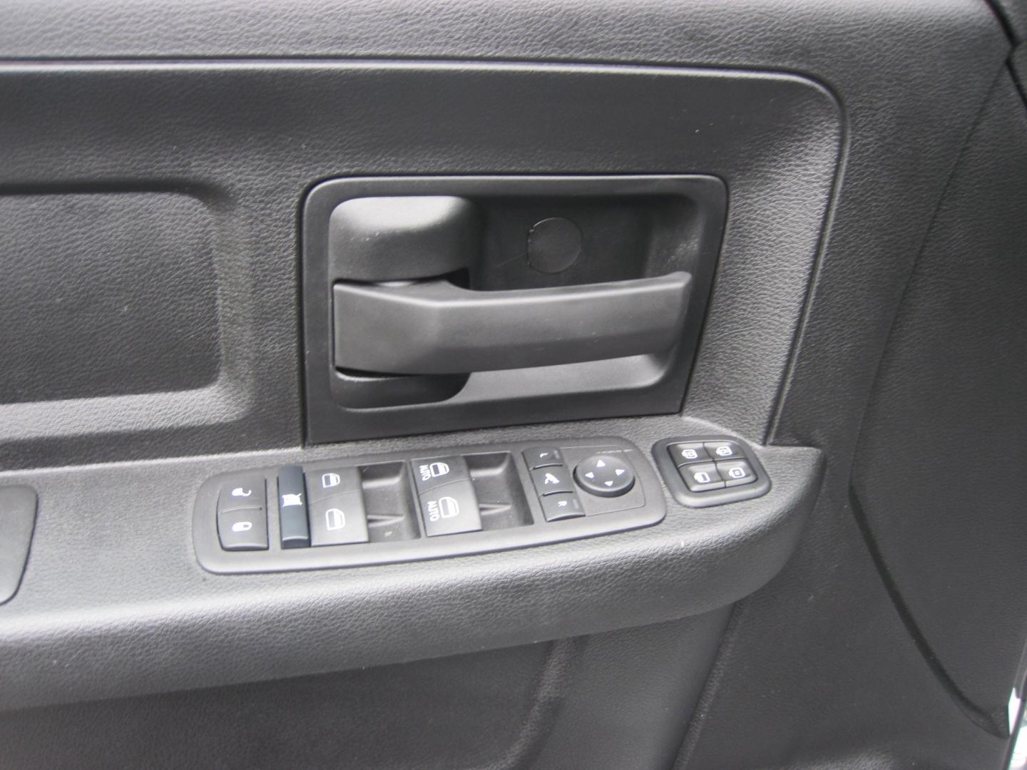 2024 white /gray RAM 2500 Tradesman Crew Cab 4WD (3C6UR5HJ2RG) with an 6.4L V8 engine, AUTOMATIC transmission, located at 9530 Old Seward Highway, Anchorage, AK, 99515, (907) 349-3343, 61.134140, -149.865570 - LOW MILES ON THIS 2024 RAM 2500 TRADESMAN- Photo#13