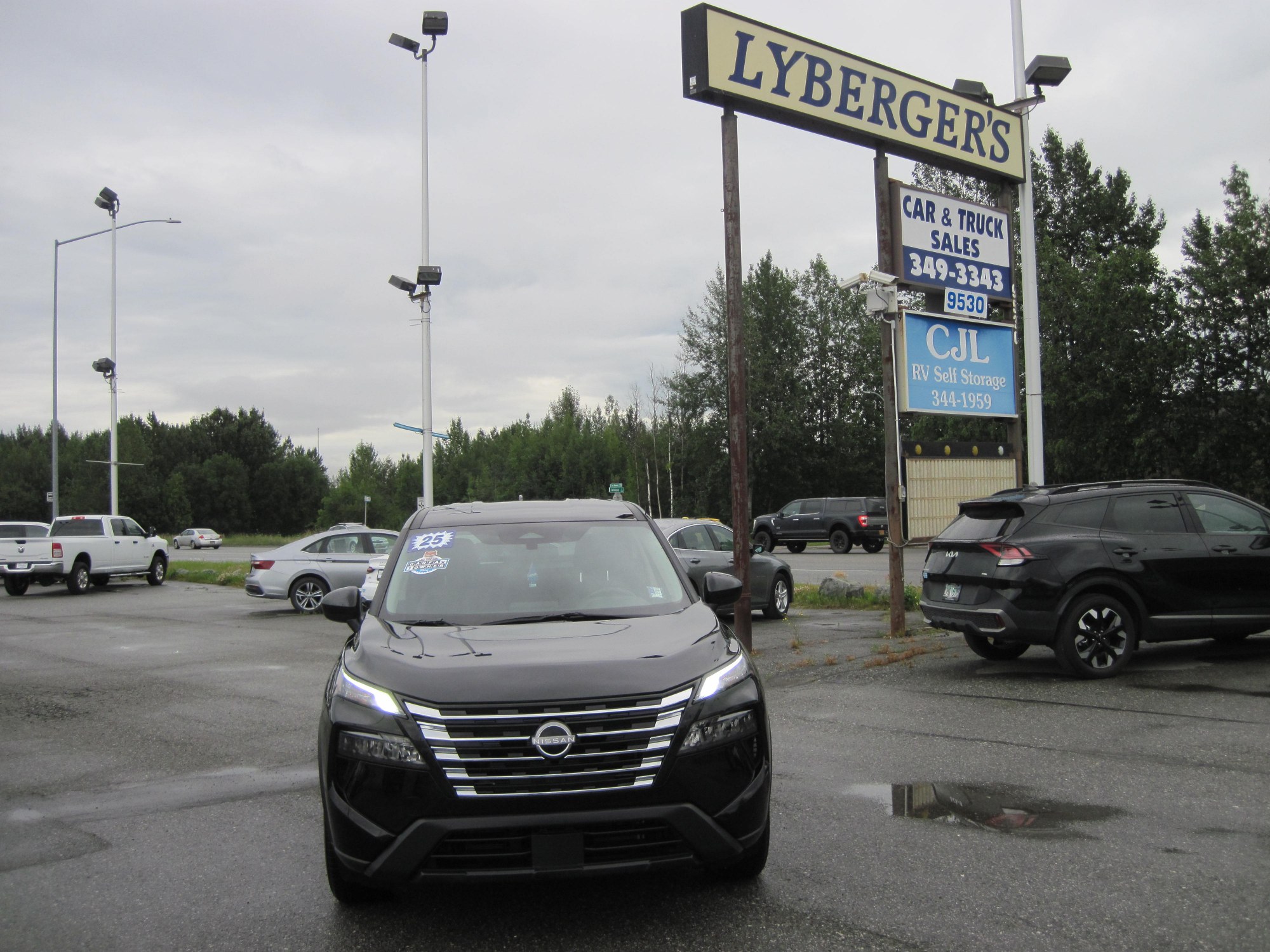 photo of 2025 Nissan Rogue SV AWD