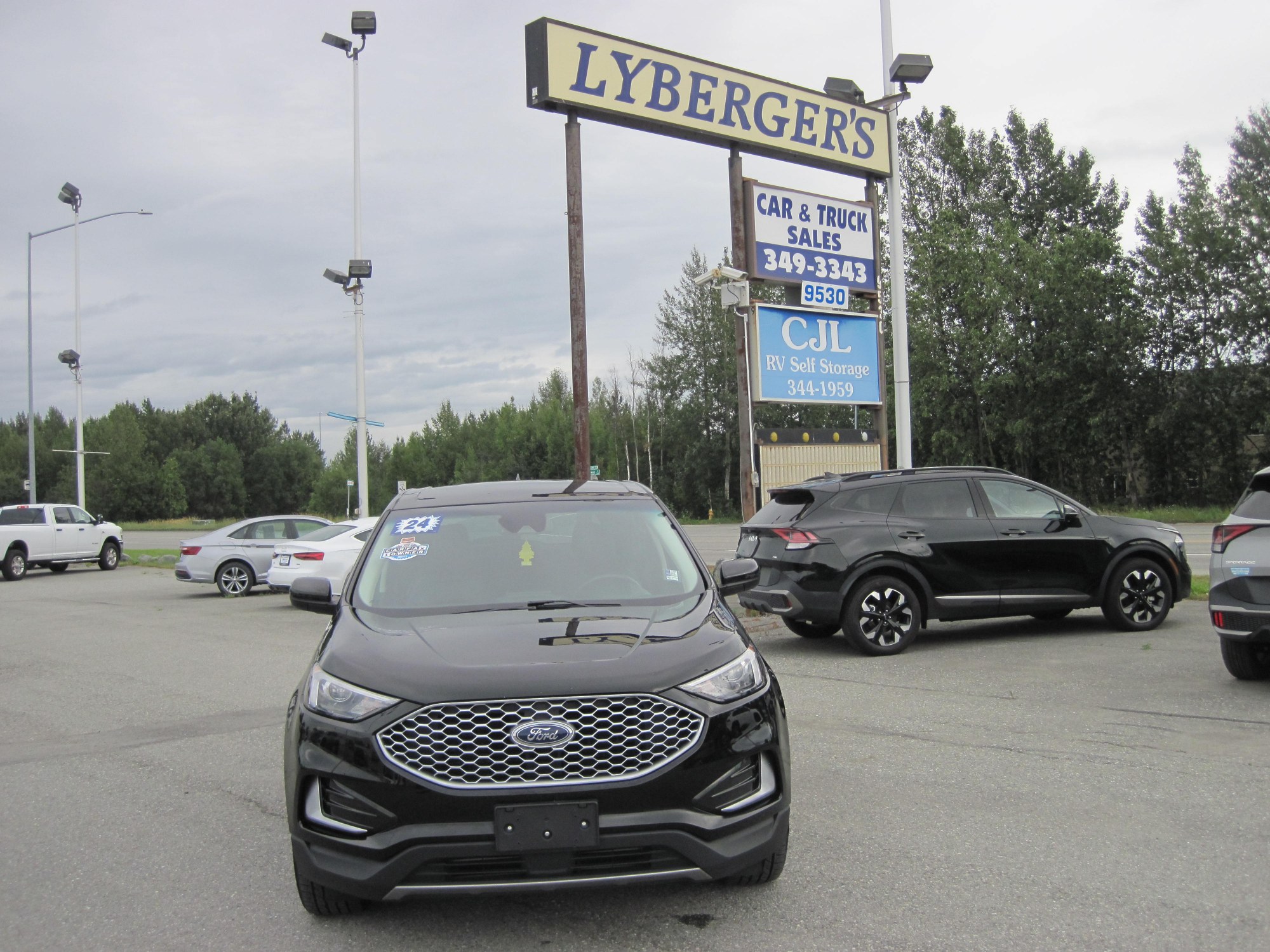 photo of 2024 Ford Edge SEL