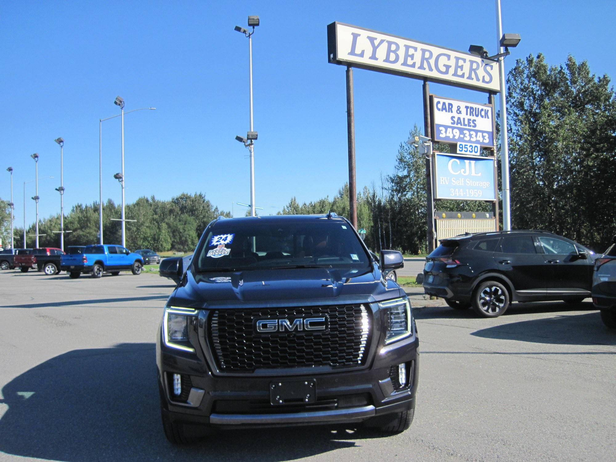 photo of 2024 GMC Yukon Denali Ultimate 4WD