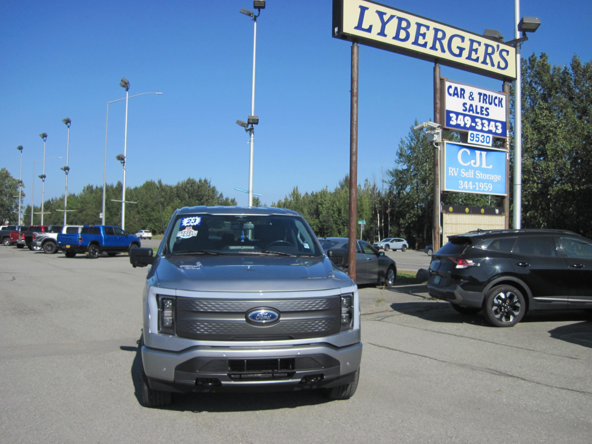 photo of 2023 Ford F-150 Lightning Pro