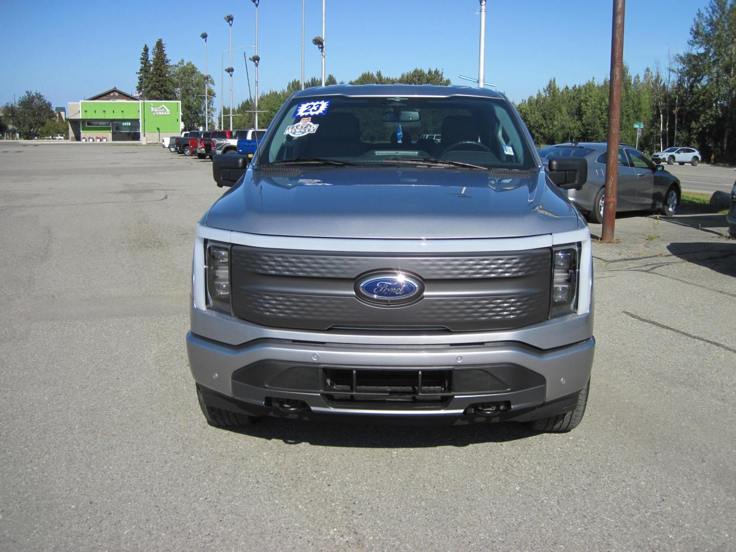 2023 silver /gray Ford F-150 Lightning Pro (1FTVW1EVXPW) with an ELECTRIC engine, AUTOMATIC transmission, located at 9530 Old Seward Highway, Anchorage, AK, 99515, (907) 349-3343, 61.134140, -149.865570 - LOW MILES ON THIS 2023 FORD F150 XLT LIGHTING COME TAKE A TEST DRIVE- Photo#2