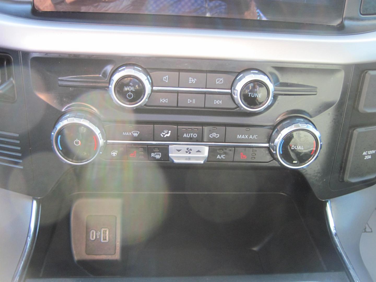 2023 silver /gray Ford F-150 Lightning Pro (1FTVW1EVXPW) with an ELECTRIC engine, AUTOMATIC transmission, located at 9530 Old Seward Highway, Anchorage, AK, 99515, (907) 349-3343, 61.134140, -149.865570 - LOW MILES ON THIS 2023 FORD F150 XLT LIGHTING COME TAKE A TEST DRIVE- Photo#31