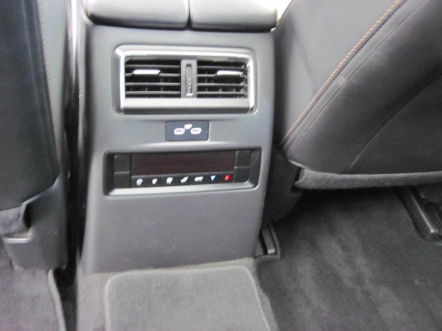 2024 blue /BLACK Mazda CX-90 Premium (JM3KKDHD6R1) with an 3.3L V6 DOHC 24V HYBRID engine, 8A transmission, located at 9530 Old Seward Highway, Anchorage, AK, 99515, (907) 349-3343, 61.134140, -149.865570 - NICE 2024 MAZDA CX-90 PREMIUM AWD COME TAKE A TEST DRIVE- Photo#10